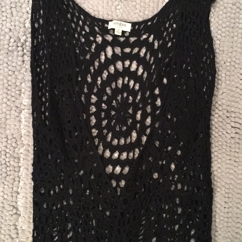 Knitted shawl/vest